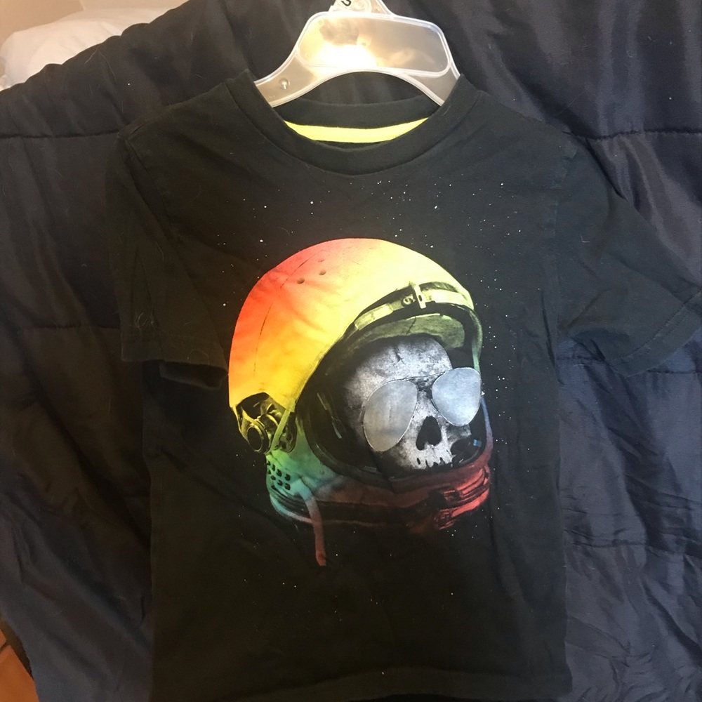 Boys Skull design shirt.